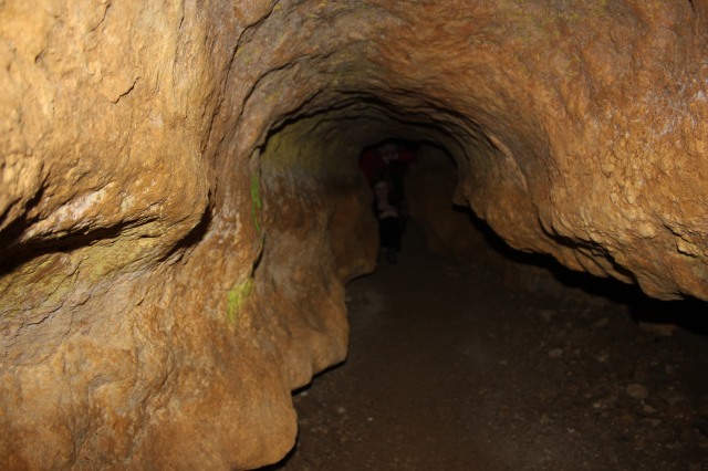 Ghar Hasan Caves